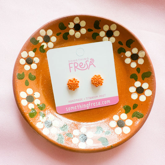 Mini Cempasúchil Stud Earrings
