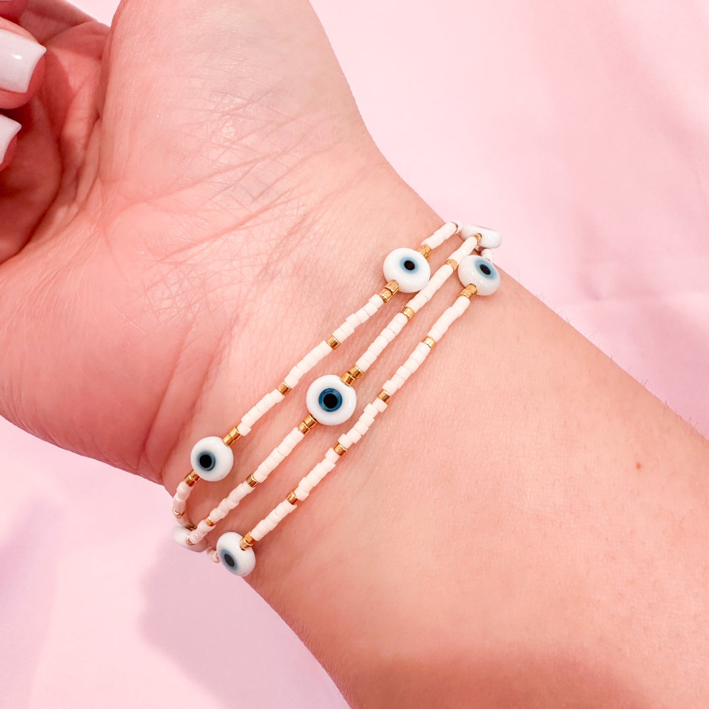 White Dainty Eye Bracelet