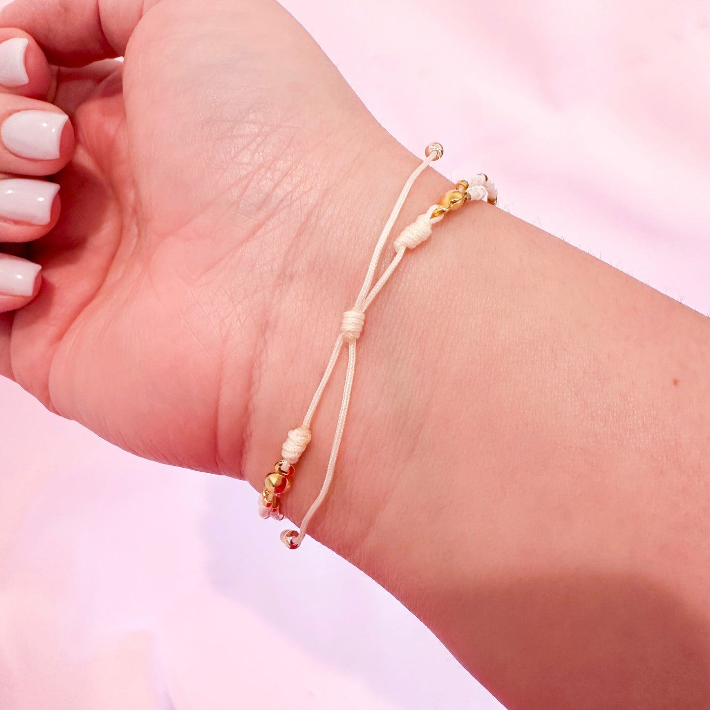 White Dainty Eye Bracelet